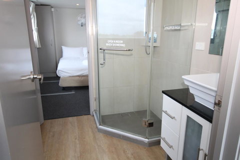 Coomera Houseboats - Holiday Find 23