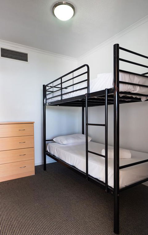 Swell Resort Burleigh Heads - Holiday Find 30