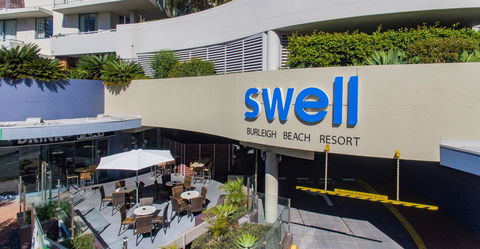 Swell Resort Burleigh Heads - Holiday Find 13
