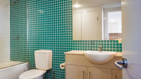 Swell Resort Burleigh Heads - Holiday Find 41