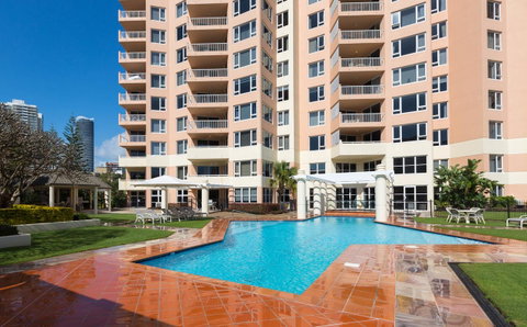 Belle Maison Apartments - Official - Holiday Find 38
