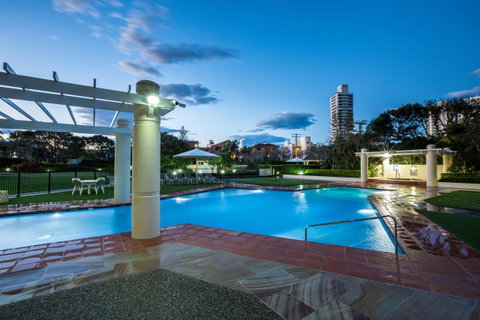 Belle Maison Apartments - Official - Holiday Find 9