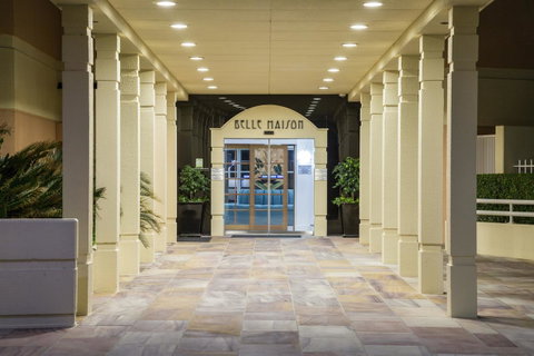 Belle Maison Apartments - Official - Holiday Find 3