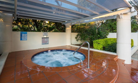 Belle Maison Apartments - Official - Holiday Find 18