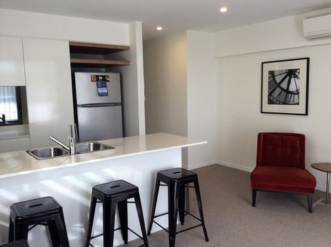 Morgan Suites - Holiday Find 10