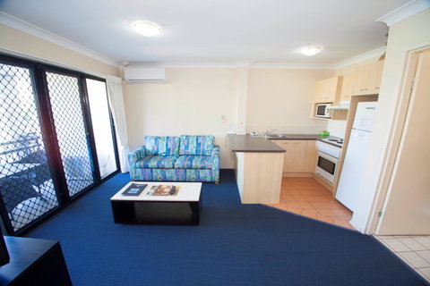 Island Beach Resort - Holiday Find 25