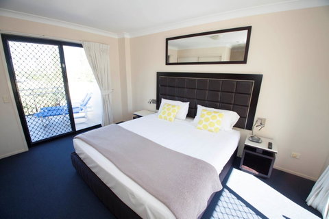 Island Beach Resort - Holiday Find 15