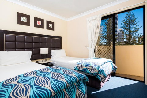 Island Beach Resort - Holiday Find 7