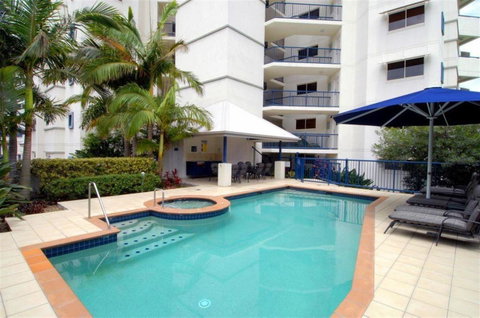 Raffles Mooloolaba - Holiday Find 1