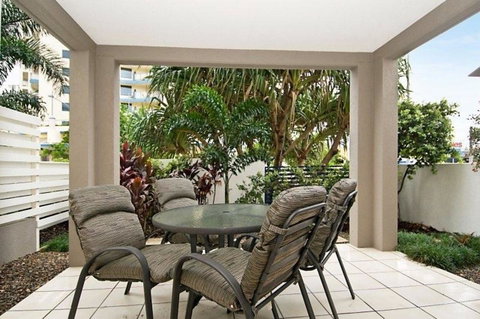 Raffles Mooloolaba - Holiday Find 6