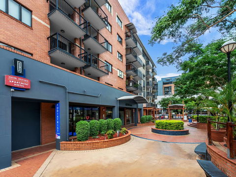 Central Brunswick Apartment Hotel - Holiday Find 26