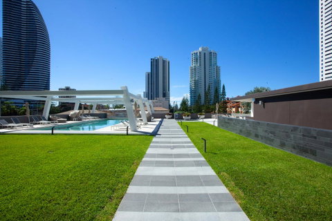 High Floor Ocean View Suites Broadbeach - Holiday Find 30