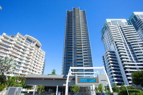 High Floor Ocean View Suites Broadbeach - Holiday Find 28