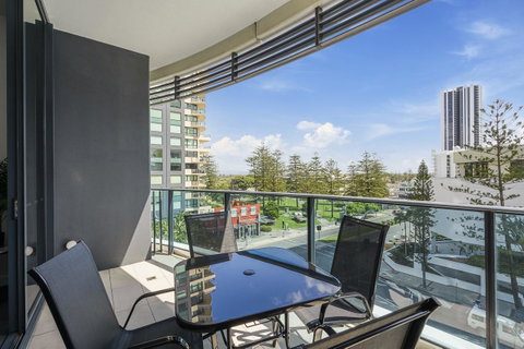 Oracle, 2 & 3 Bedroom Apartments - We Accommodate - Holiday Find 6