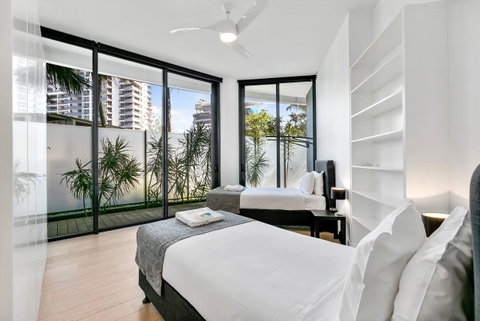 Oracle, 2 & 3 Bedroom Apartments - We Accommodate - Holiday Find 12