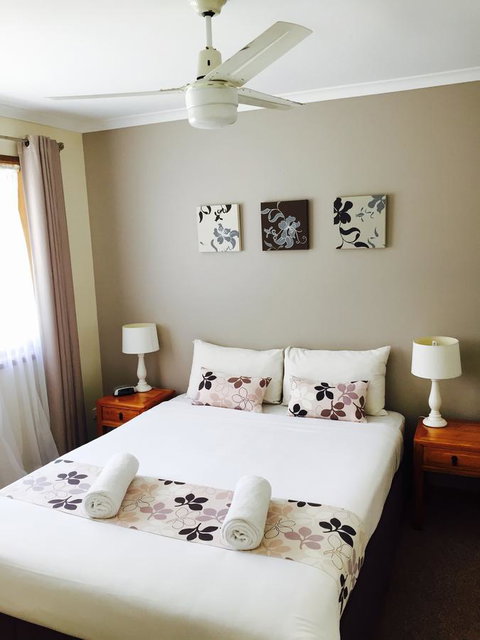 Montville Holiday Apartments - Holiday Find 24