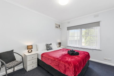Wattle Grove Villa - Holiday Find 1