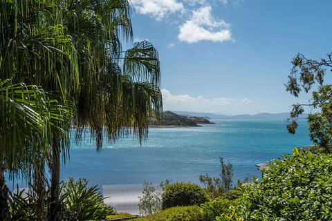 Waves 3 Luxury 3 Bedroom Endless Ocean Views Central Location + Buggy - Holiday Find 3
