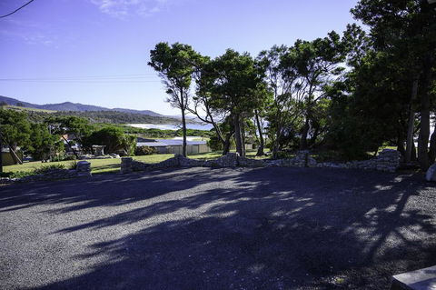 White Sands Estate - Holiday Find 1