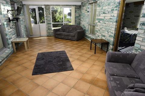 White Sands Estate - Holiday Find 3