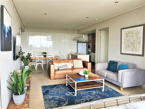 White Shells Luxury Apartments - Holiday Find 2