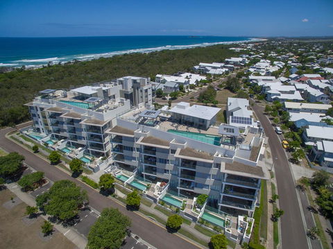 White Shells Luxury Apartments - Holiday Find 0