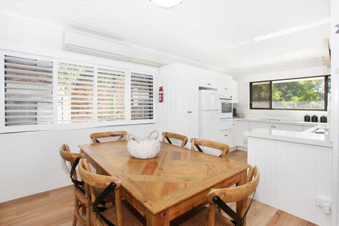Windmill 3 - 3 BDRM Apt On Mooloolaba Spit - Holiday Find 1