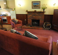 Wintarni Olives Cottage - Holiday Find