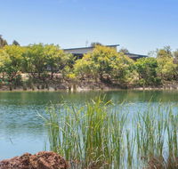 Wirraway Luxury Chalet - Holiday Find