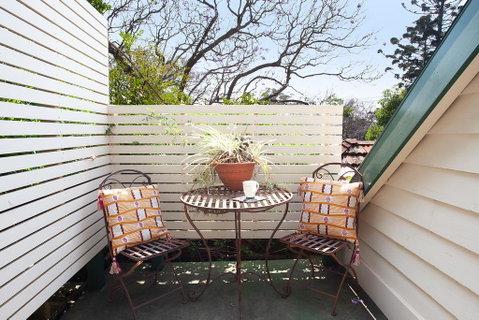 Woolwich Studio Bliss, Your Private Oasis By The Water - Holiday Find 2