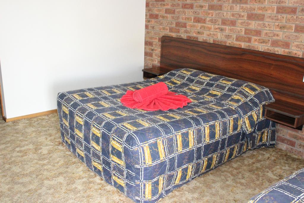 Howlong NSW Holiday Find