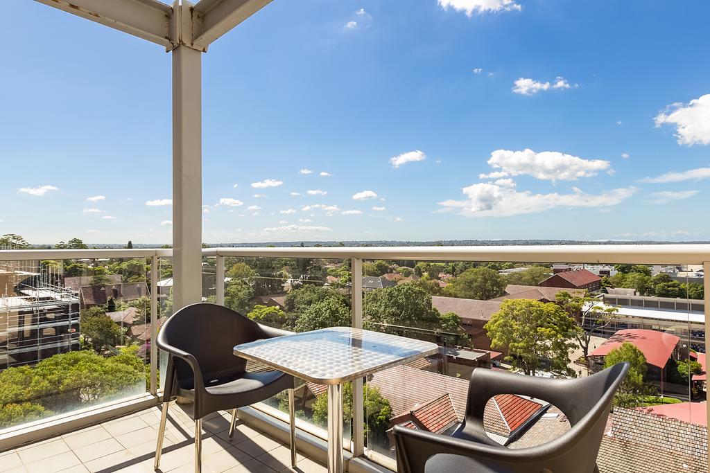 West Chatswood NSW Holiday Find