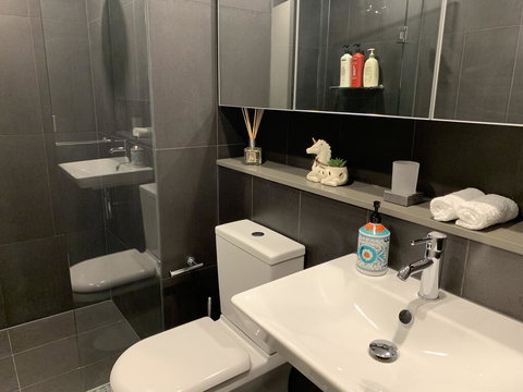 Xu's Residence@888 Collins St - Holiday Find 2