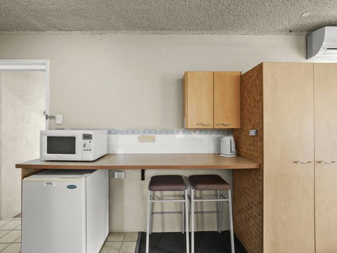 Yamba Sun Motel - Holiday Find 3