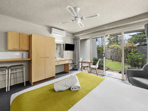 Yamba Sun Motel - Holiday Find 1