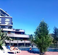 Yarra River Luxury 1BD Apartment - Holiday Find
