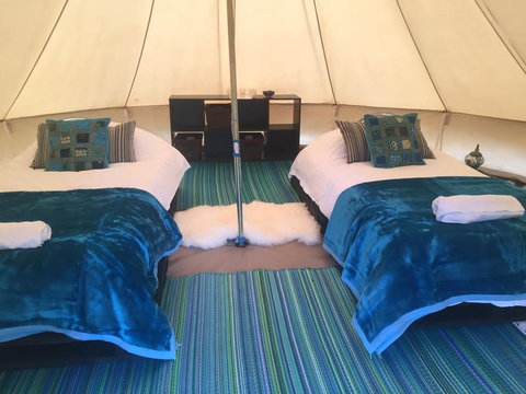 Yanada - Holiday Find 2