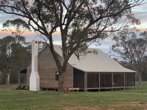 Yarrabandai Creek Homestead - Holiday Find 1