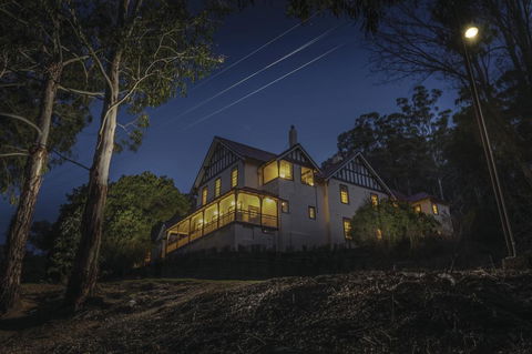 Yarrangobilly Caves House - Holiday Find 0