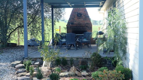 Yea Wood Duck Cottage - Holiday Find 0