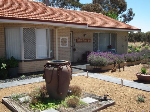 Yellow Gum Bed And Breakfast - Holiday Find 0