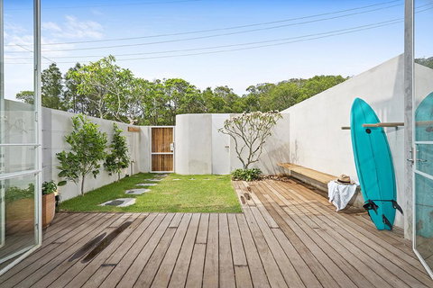 Your Luxury Escape - Driftwood Two At Clarkes Beach - Holiday Find 2