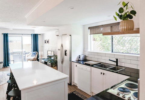 Whitsunday Wanderluxe - Holiday Find 1