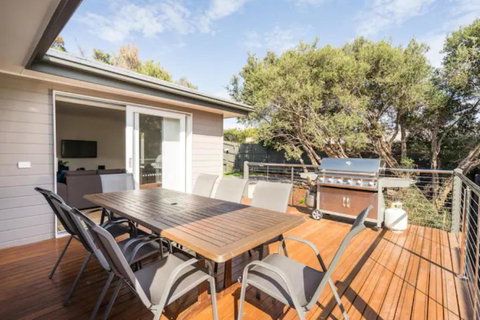 A Getaway For Two - Holiday Find 0