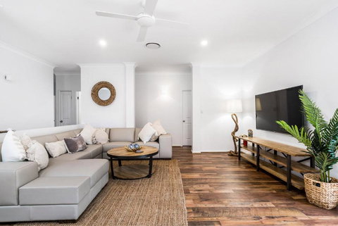 A Perfect Stay - Julian Rocks House - Holiday Find 4