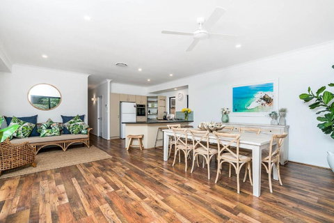 A Perfect Stay - Julian Rocks House - Holiday Find 1