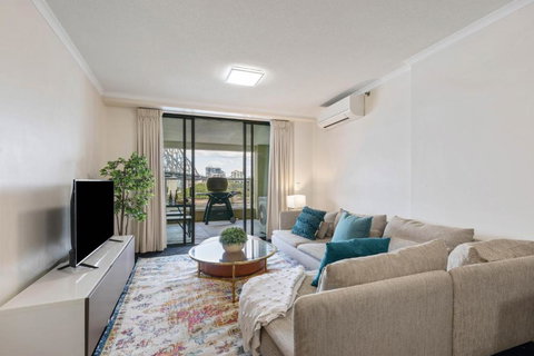 AAB Apartments - Holiday Find 3