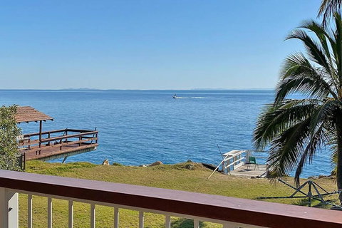 AMITY TREETOPS - Holiday Find 4