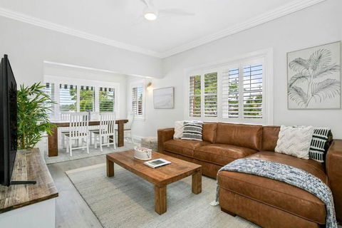 BALO1 - The Esplanade - Mosman - Holiday Find 4