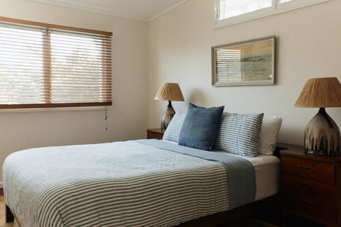 BAY PROPERTIES . The Sailors Upper Deck - Holiday Find 4